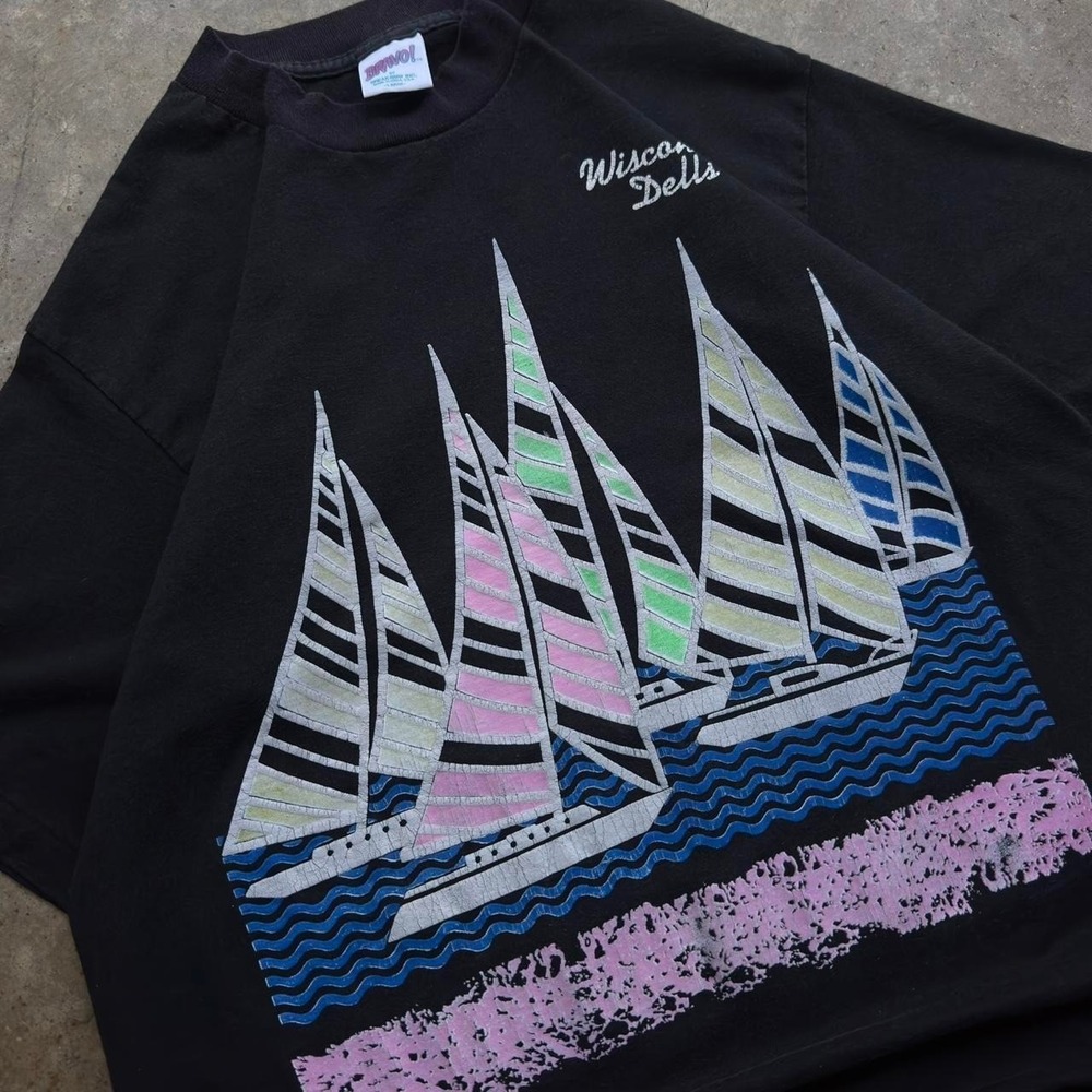 Vintage 90s Bravo Wisconsin Dells Sailboat Shirt Single Stitch Black L (d2)